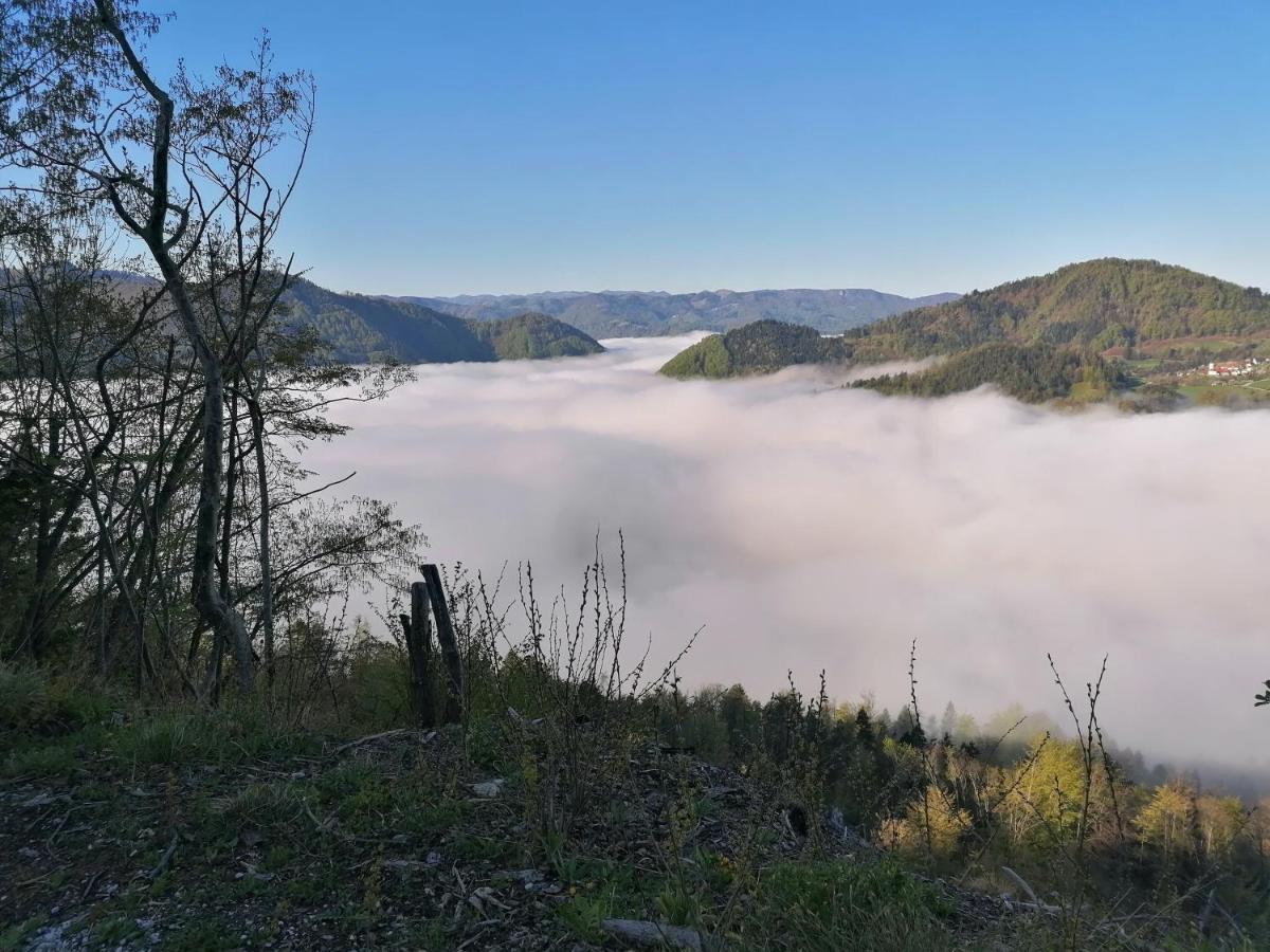 Apartma Na Ravnicah Cerkno Bagian luar foto