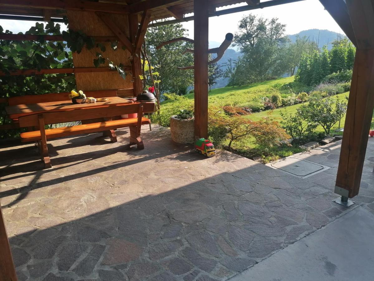 Apartma Na Ravnicah Cerkno Bagian luar foto