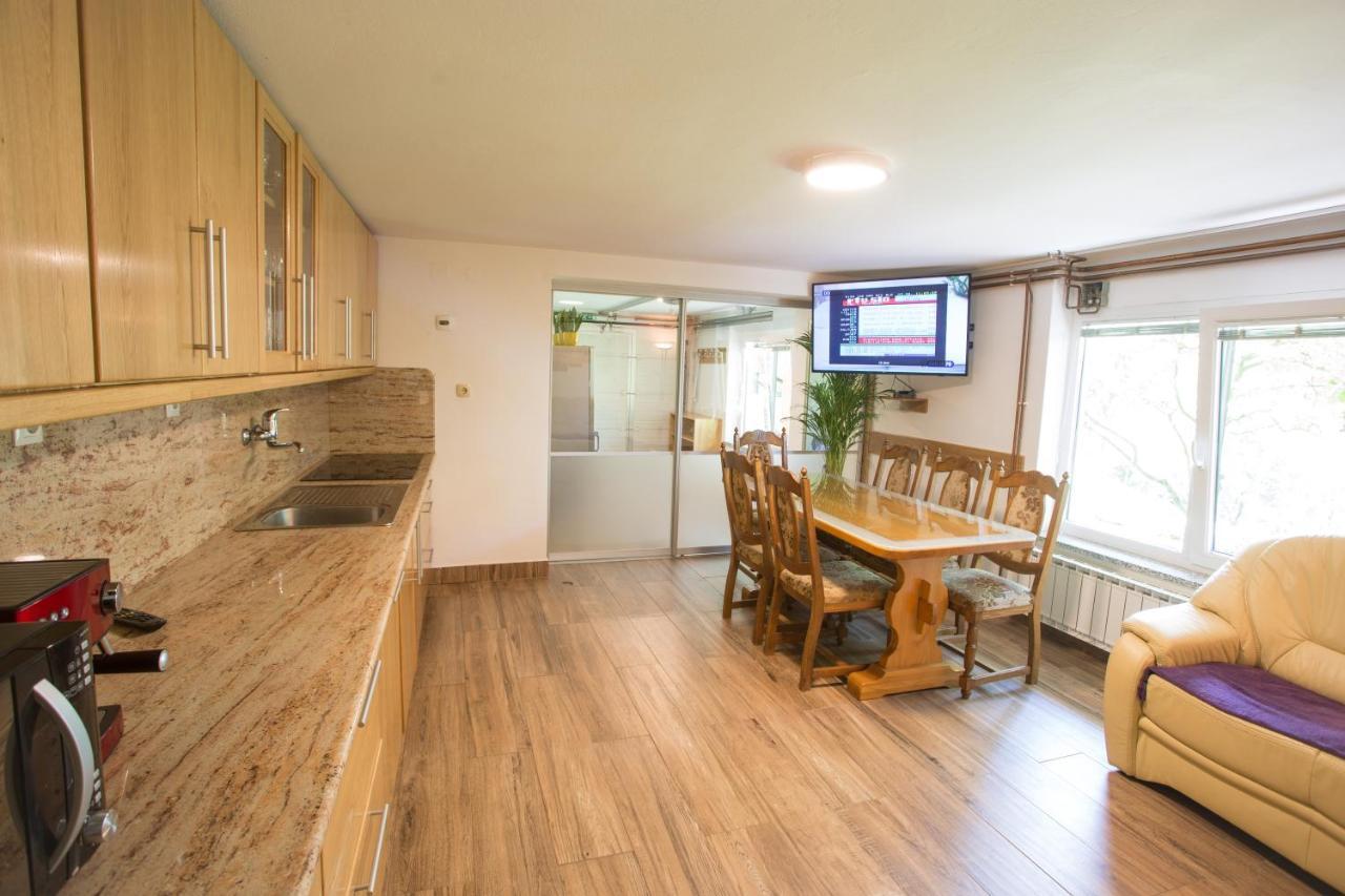 Apartma Na Ravnicah Cerkno Bagian luar foto